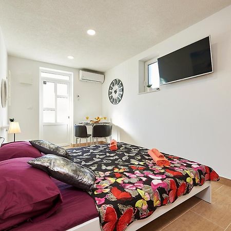 Studio Apartment Bascan Trogir Exteriör bild